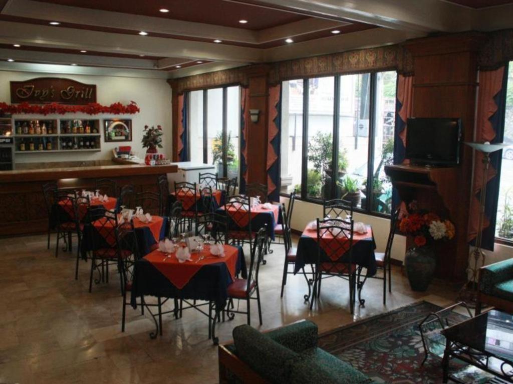 Hotel Supreme Baguio City Extérieur photo