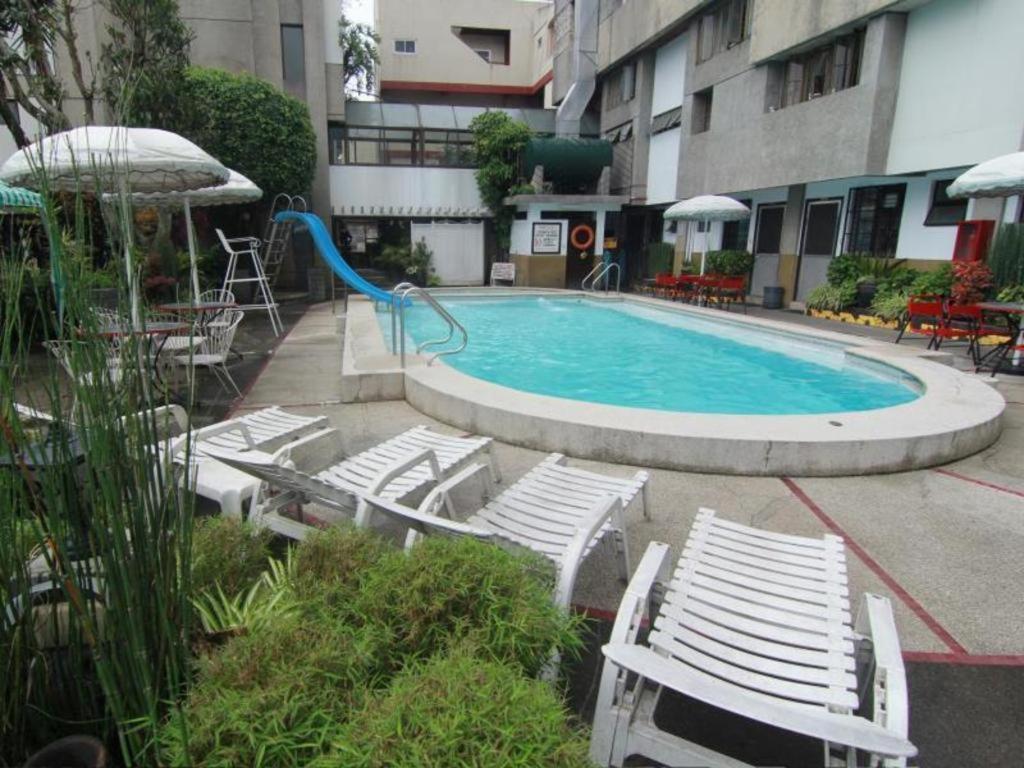 Hotel Supreme Baguio City Extérieur photo