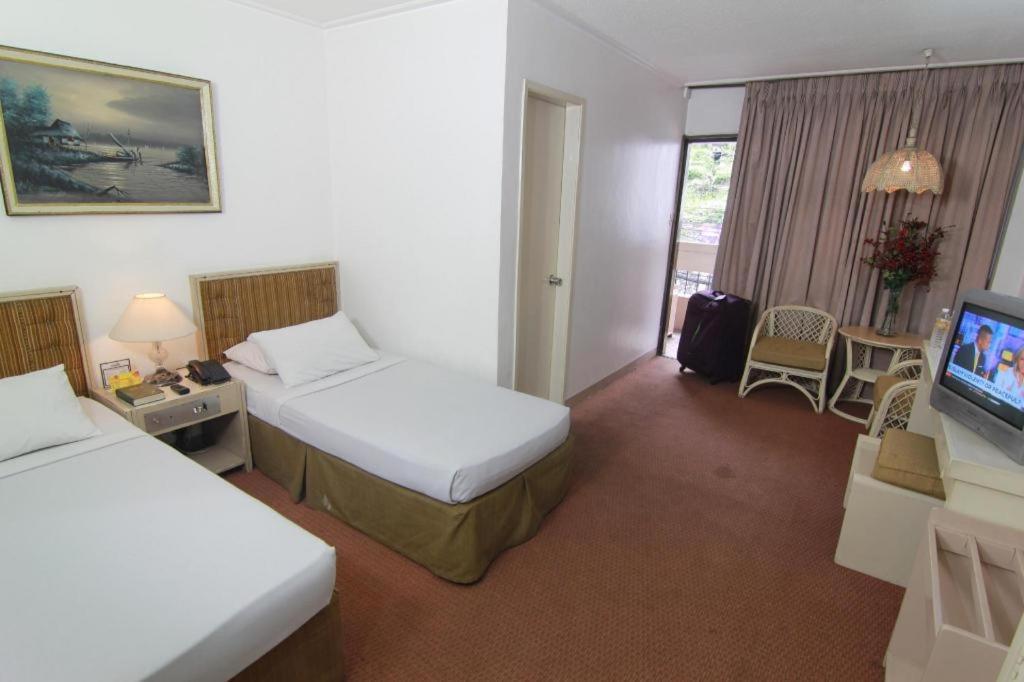 Hotel Supreme Baguio City Extérieur photo